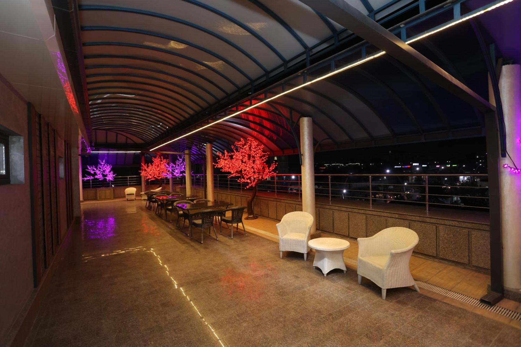 Chlnor Hotel Andijan Exterior foto